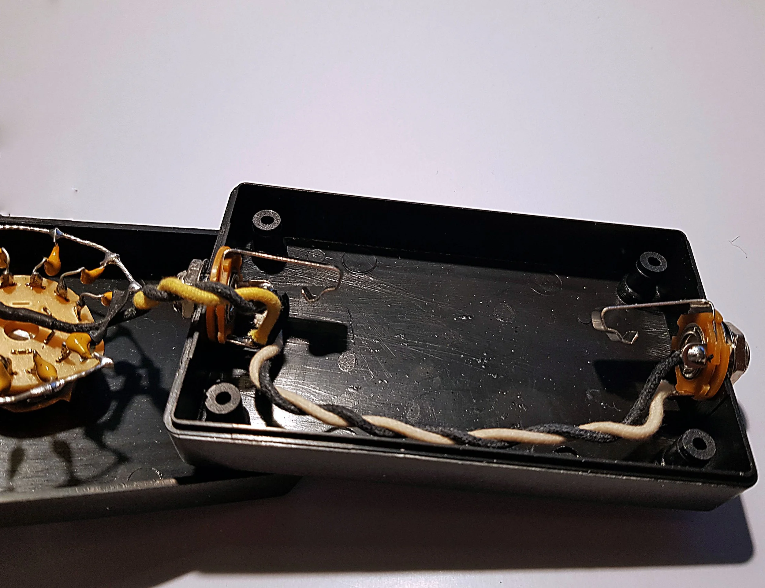 Standalone Varitone 11-way - 10 capacitors plus bypass